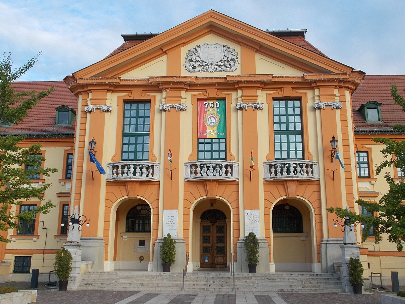 Komárom (Photo License: CC BY-SA 3.0)